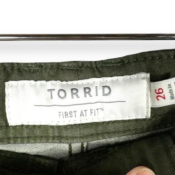 4 for $40 SALE! Torrid Crop Skinny Stretch Tie-Front Pant, Deep Depths, Size 26 - Picture 6 of 12
